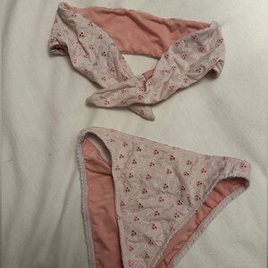 Dippin Daisy bikini!